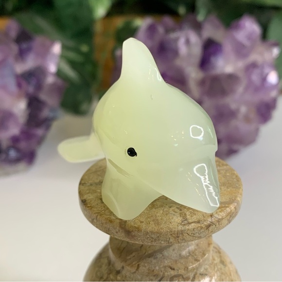 Yellow Calcite Crystal Carved Dolphin Figurine Onyx Animal Figure Polished 3" - Picture 3 of 12
